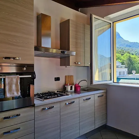 Balcony View Appartement *