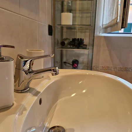 Balcony View Appartement Lierna