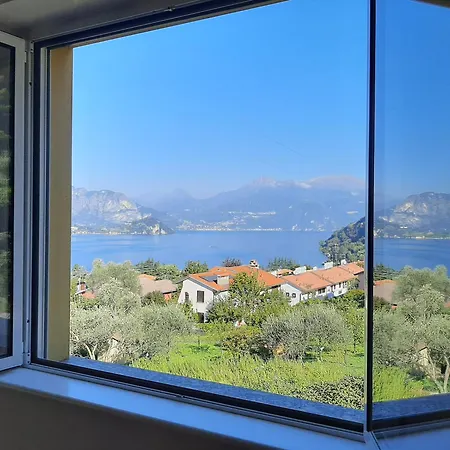 Balcony View Apartment Lierna