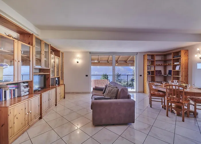 Balcony View ليرنا