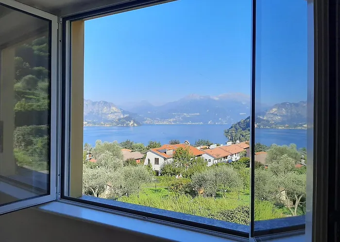 Balcony View Apartment Lierna