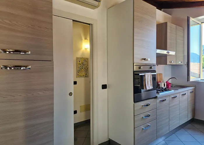 Balcony View * Льерна