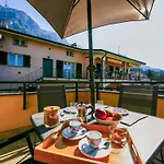 Balcony View Apartment Lierna