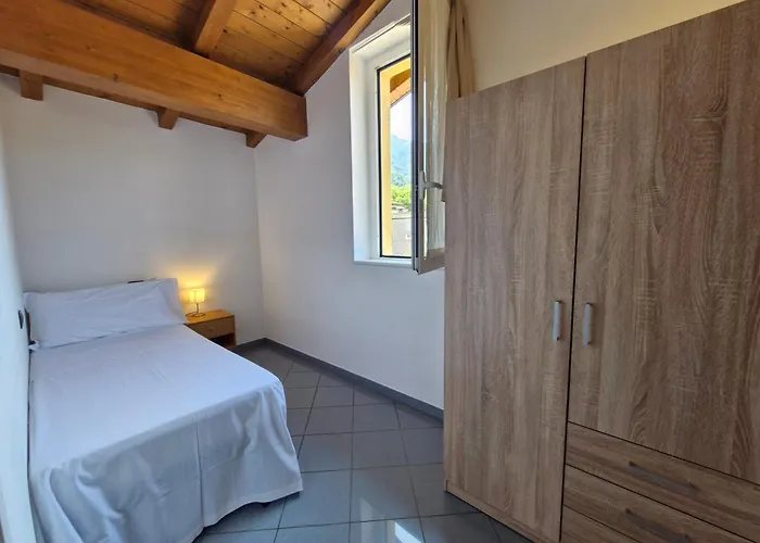 Apartment Balcony View Lierna