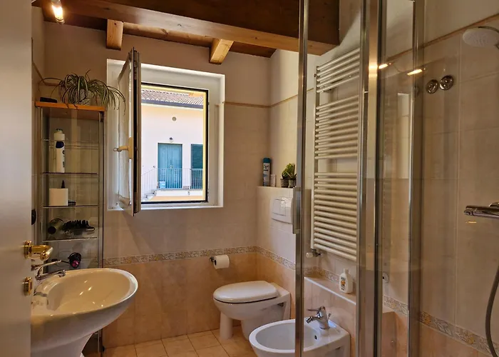 Balcony View Apartment Lierna